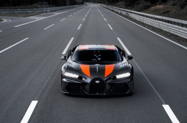 400-kmh-v-bugatti-longtail-za-tmy-autonomne.jpg