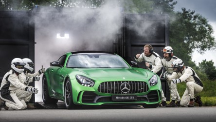 mercedes-amg-gt-r-roadster-considered-gt-c-coupe-coming-in-2017-113276_1.jpg