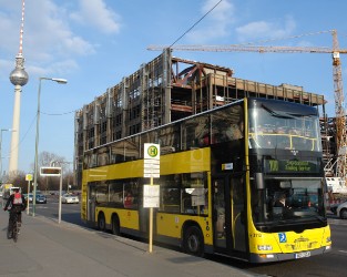 dvoupatrove-busy-v-praze.jpg