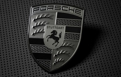 porsche-918-tahat-dva-superbiky-a-take-ctyrkolku.jpg