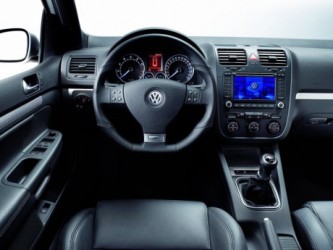 ambient-osvet-vw-golf-r.jpg