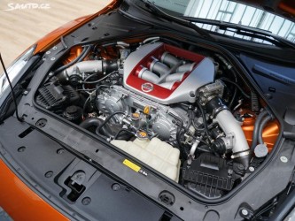 honda-civic-type-r-s-motorem-z-gt-r.jpeg