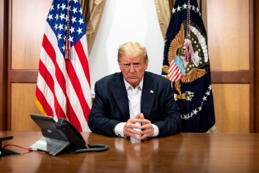zvol-trumpa-prez-hl-bohem.jpg