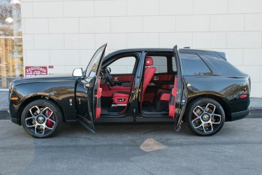 presun-letadel-s-rr-cullinan.jpg