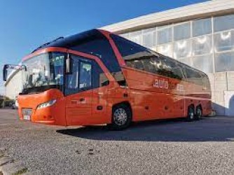 predjizdeni-zprava-bus.jpg