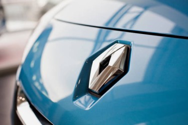 renault-zmena-znaku.jpg