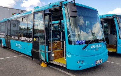 bus-a-el-otev-oken-a-to-15-cm.jpg
