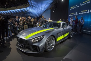 2020-mercedes-amg-gt-r-pro-placement-1543507666.jpg